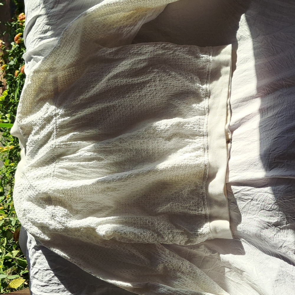 White jacket bundle - Picture 4 of 9